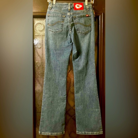 RARE NFL DENIM KC Chiefs Womans Jeans / Pants / Bottoms Kansas City 2 Bootcut - Picture 11 of 11